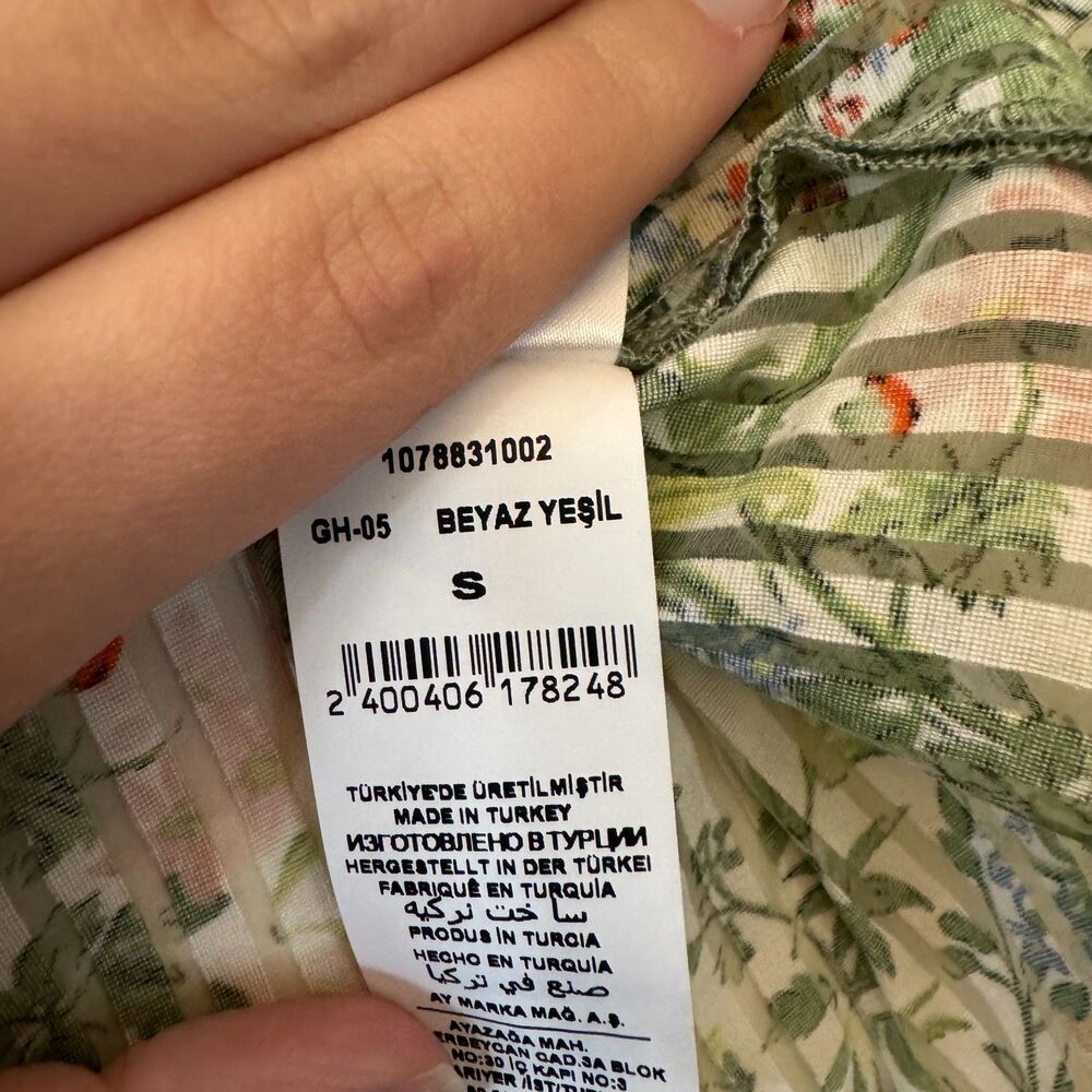 NETWORK Women's Green Striped Floral Off-the-Shoulder Blouse Size Small - Picture 7 of 8